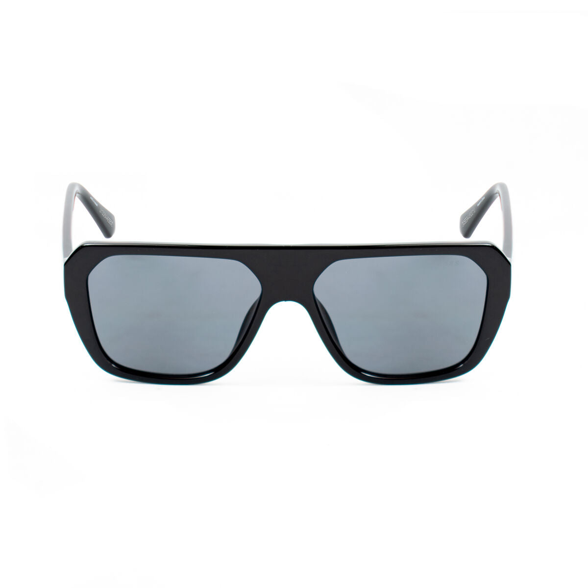 Herrsolglasögon Guess GF5109-5701A ø 57 mm finns hos Aktivcamping