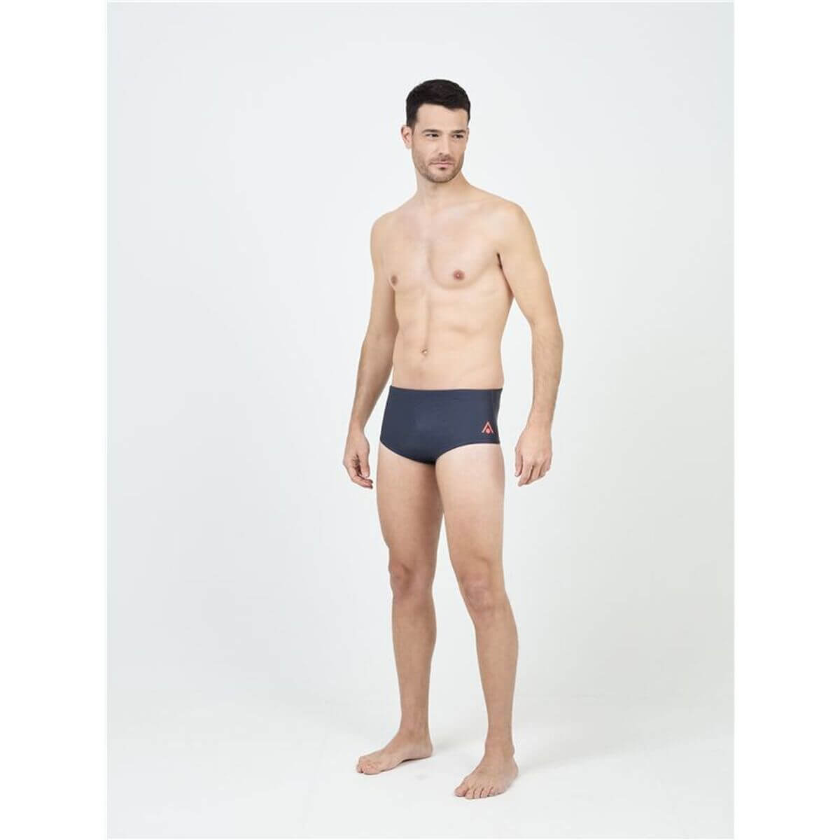Badbyxor Herr Aqua Sphere Essentials Marinblå finns hos Aktivcamping