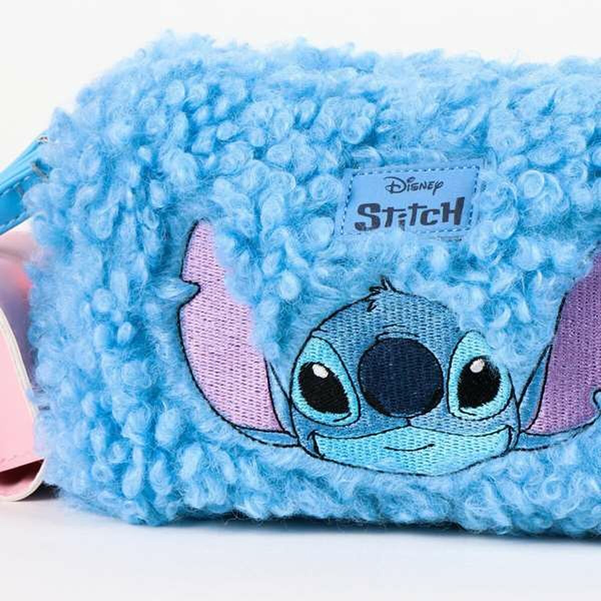 Barnnecessär Stitch Blå finns hos Aktivcamping