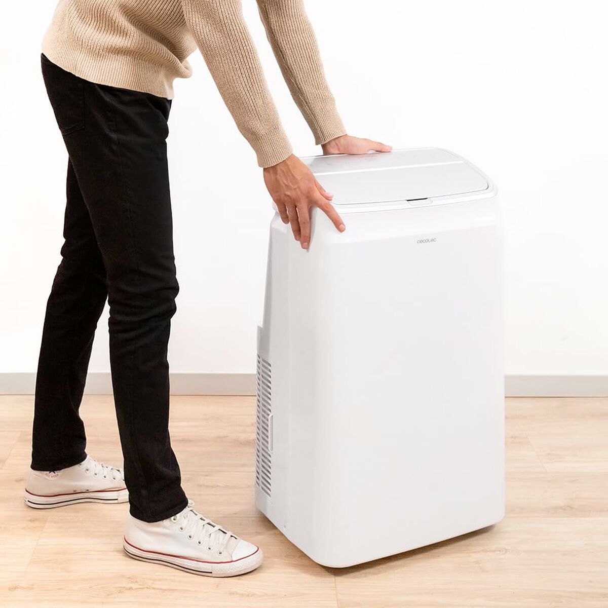 Bärbar Luftkonditionering Cecotec ForceClima 14600 Soundless Heating A 1340 W Vit finns hos Aktivcamping