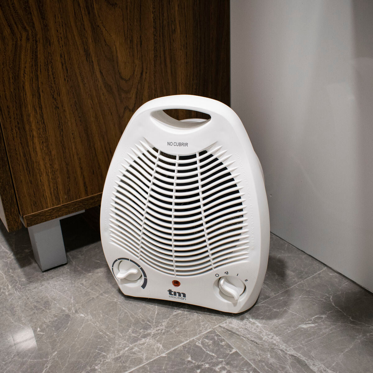 Bärbar värmefläkt TM Electron 1000-2000 W finns hos Aktivcamping