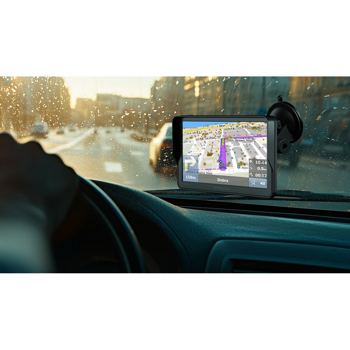 GPS Navigator Modecom NAV-FREEWAYCX73-MF-EU 7" finns hos Aktivcamping