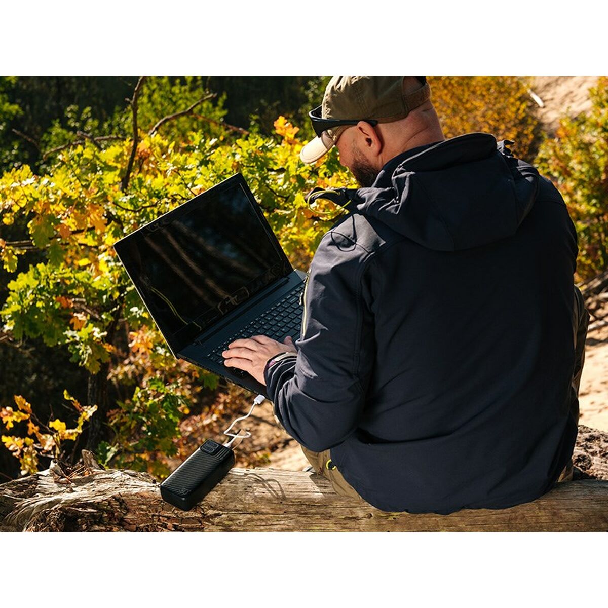 Powerbank Tracer TRABAT47505 - finns hos Aktivcamping