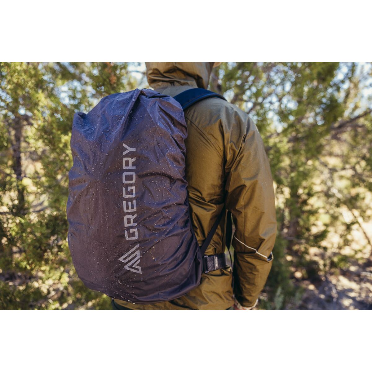 Ryggsäck Gregory 153039-A543 Svart 24 L finns hos Aktivcamping