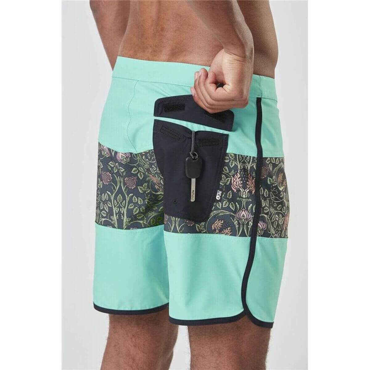 Badbyxor Herr Picture Aquamarine - finns hos Aktivcamping