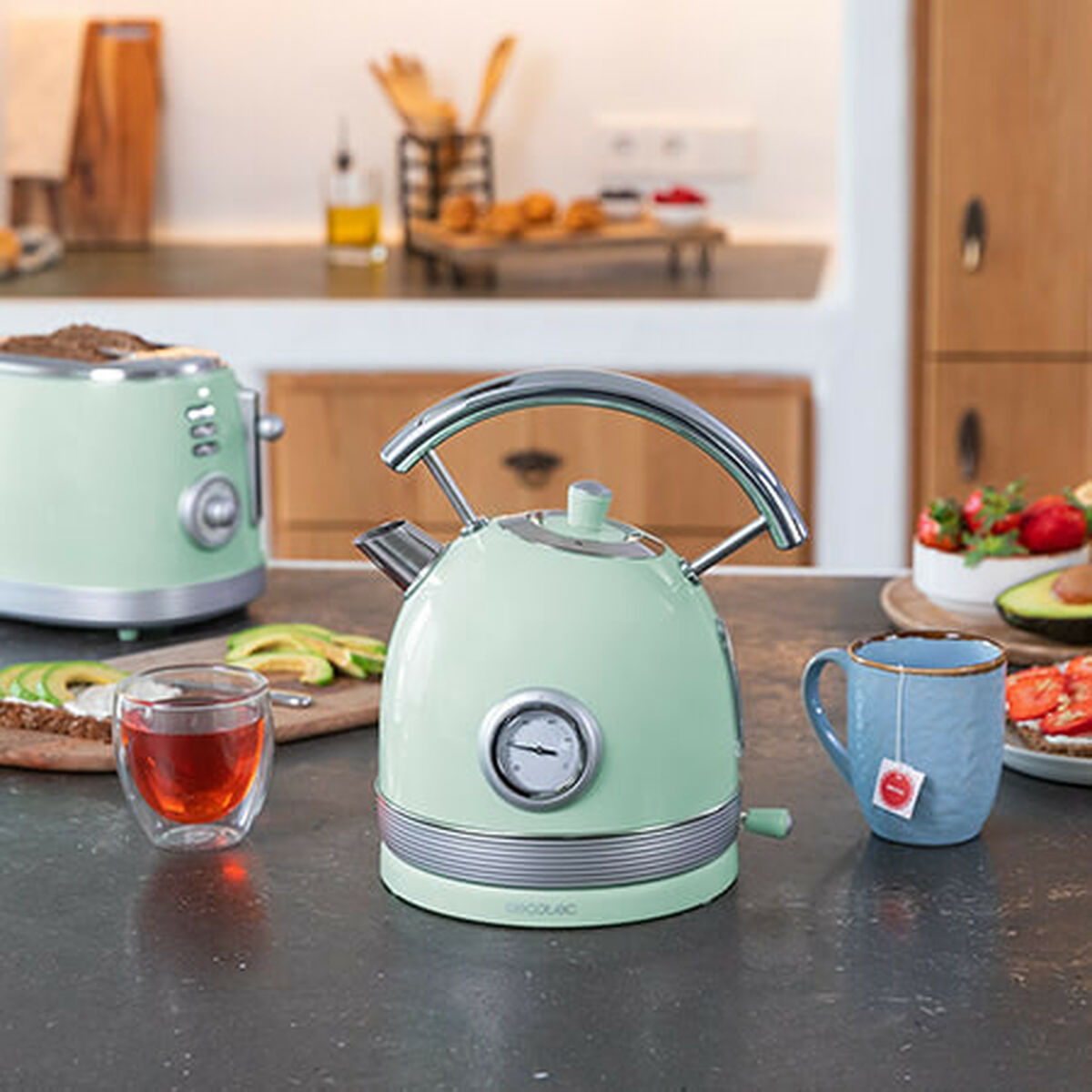 Vattenkokare Cecotec Thermosense 420 Vintage Light Green 1,8 L 2200 W Rostfritt stål finns hos Aktivcamping