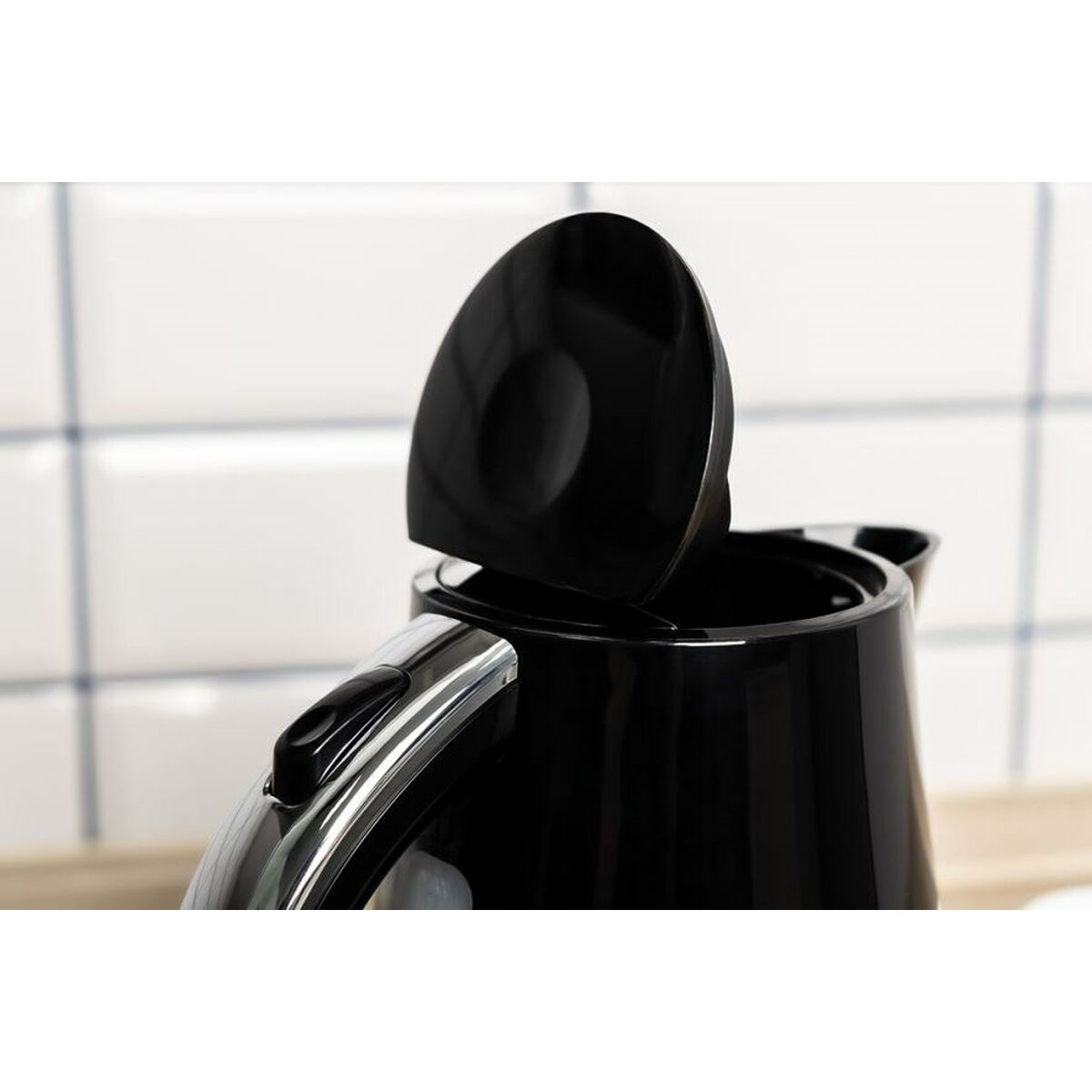 Vattenkokare Eldom C270C Svart 2000 W 2150 W 1,5 L - finns hos Aktivcamping