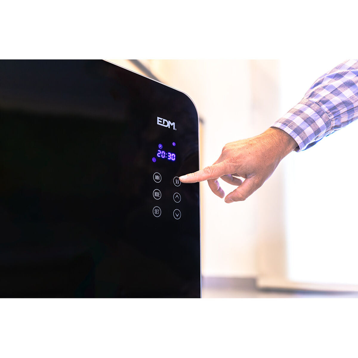 Värmeelement Digitalt EDM 07183 07183 Svart 2000 W - finns hos Aktivcamping