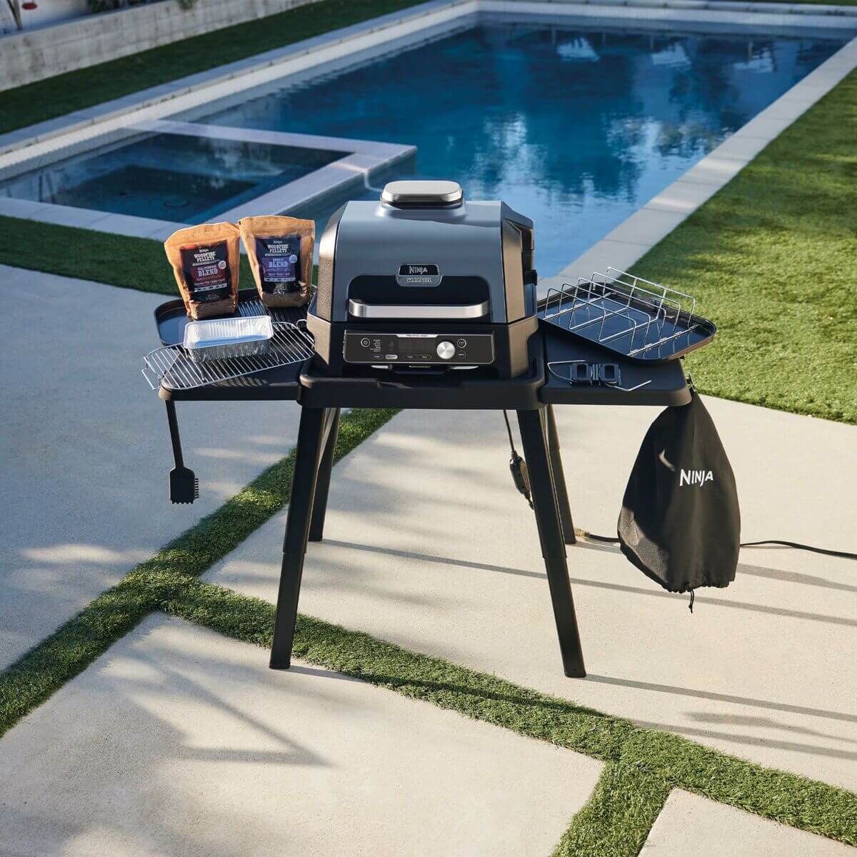 Grill NINJA OG901EU finns hos Aktivcamping