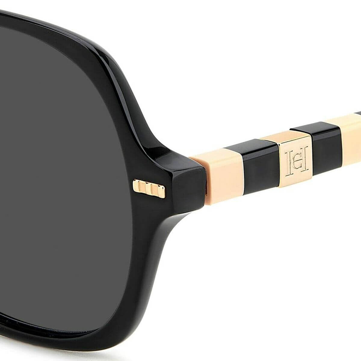 Damsolglasögon Carolina Herrera HER0106SKDX Ø 55 mm finns hos Aktivcamping