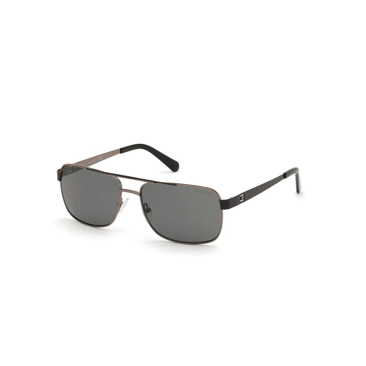 Herrsolglasögon Guess GU6968-5808D ø 58 mm finns hos Aktivcamping