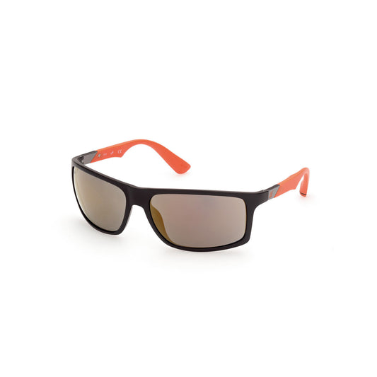 Herrsolglasögon Web Eyewear WE0293-6305C ø 63 mm finns hos Aktivcamping