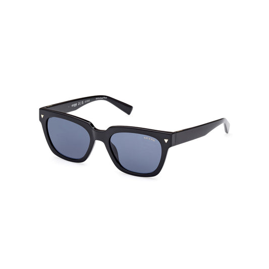 Herrsolglasögon Guess GU8265-5301V Ø 53 mm finns hos Aktivcamping