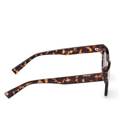 Herrsolglasögon Guess GU8265-5352A Ø 53 mm finns hos Aktivcamping
