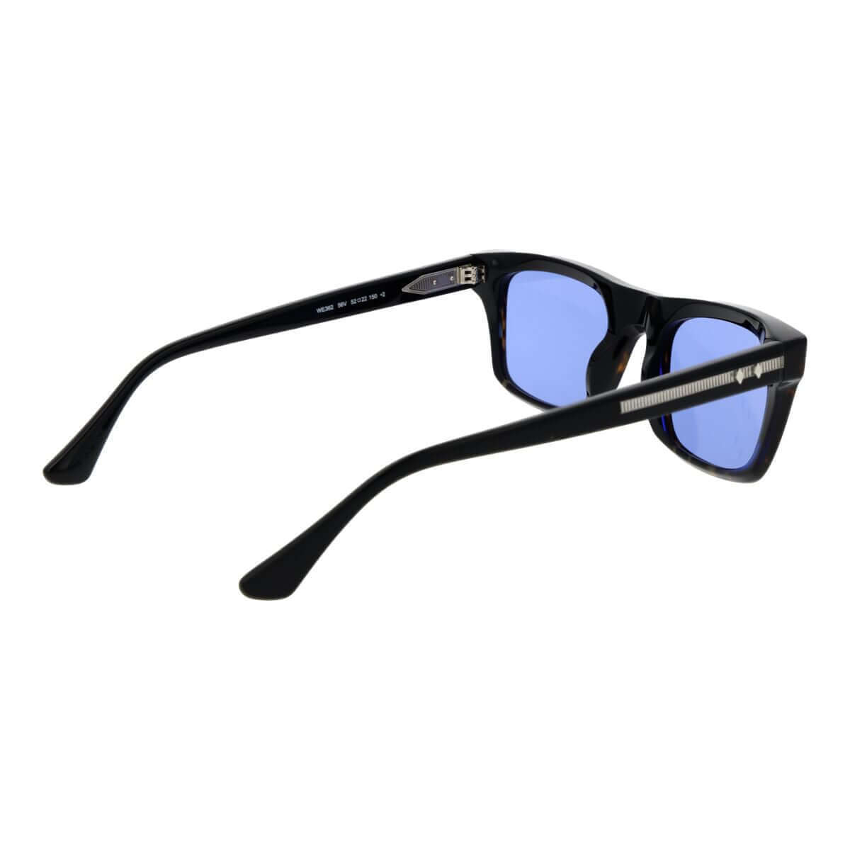 Herrsolglasögon Web Eyewear WE0362 5256V finns hos Aktivcamping