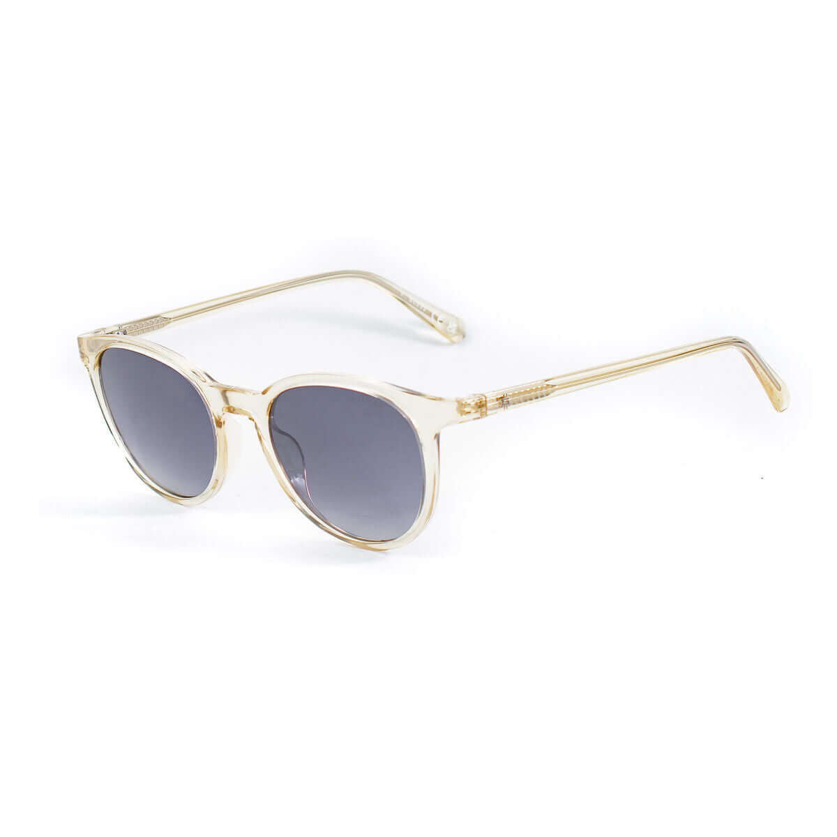 Herrsolglasögon Guess GU00118-5139C Ø 51 mm finns hos Aktivcamping