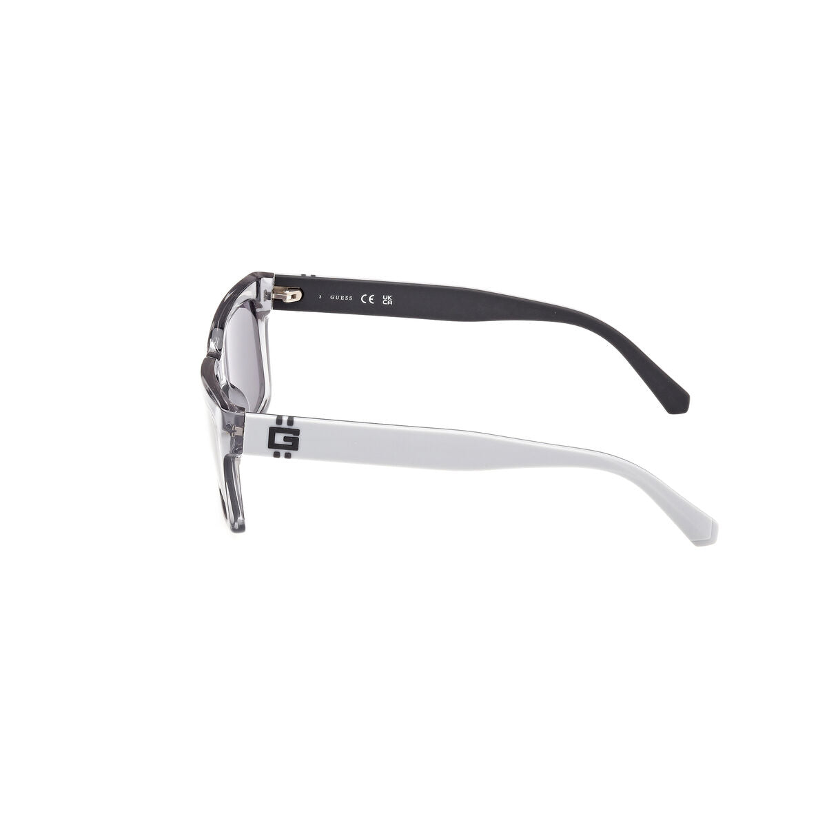 Herrsolglasögon Guess GU00121-5620A ø 56 mm finns hos Aktivcamping