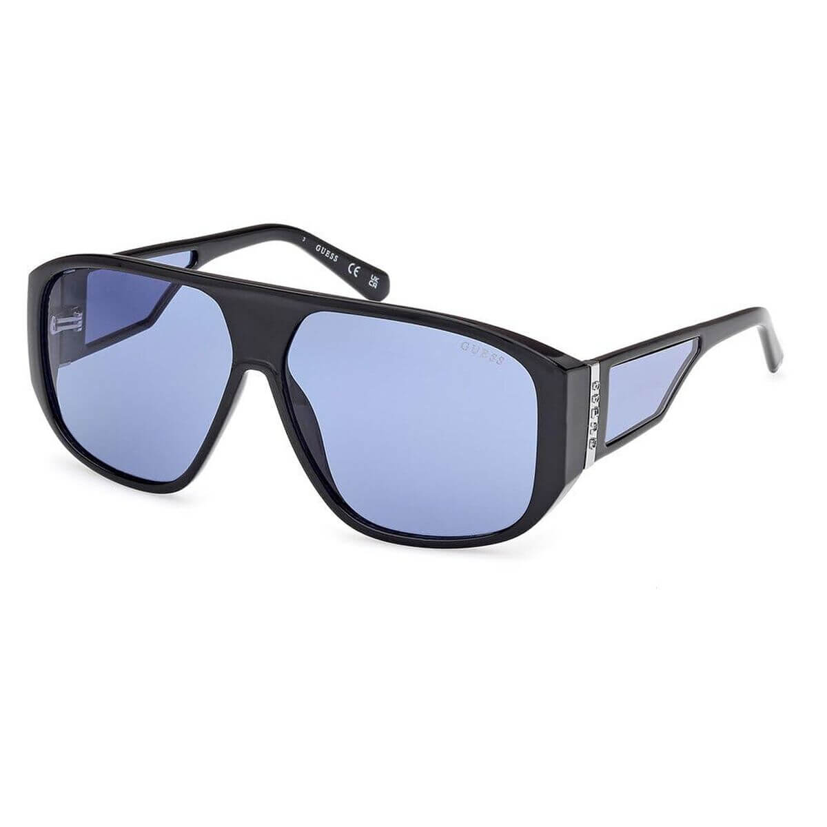 Herrsolglasögon Guess GU00135-6101V Ø 61 mm finns hos Aktivcamping