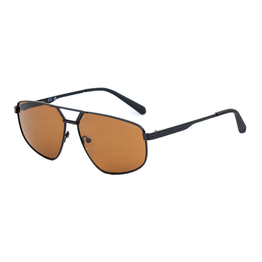 Herrsolglasögon Guess GF00044-6102E Ø 61 mm finns hos Aktivcamping