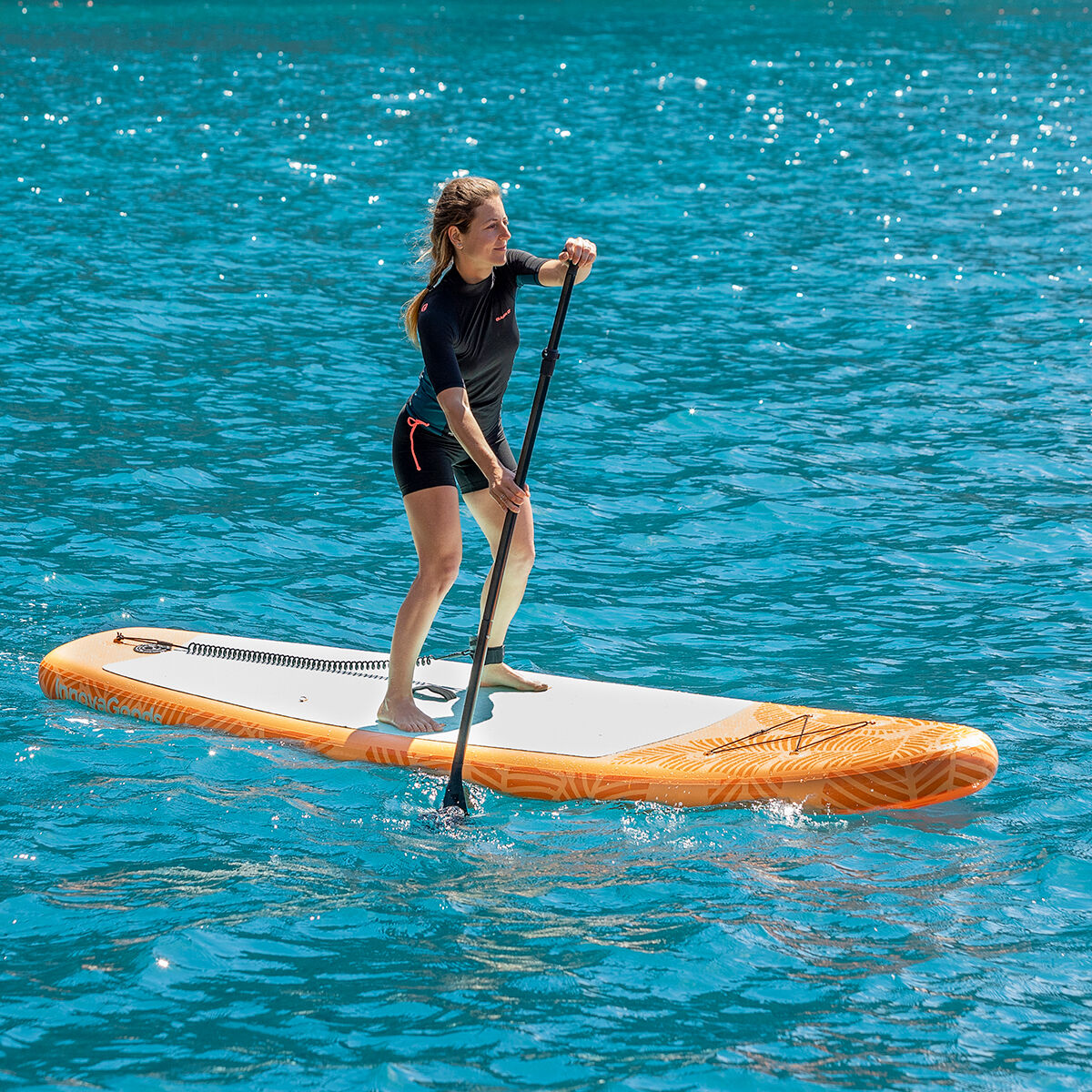 2-i-1 uppblåsbar paddel surfbräda med säte och tillbehör Siros InnovaGoods 10'5" 320 cm finns hos Aktivcamping