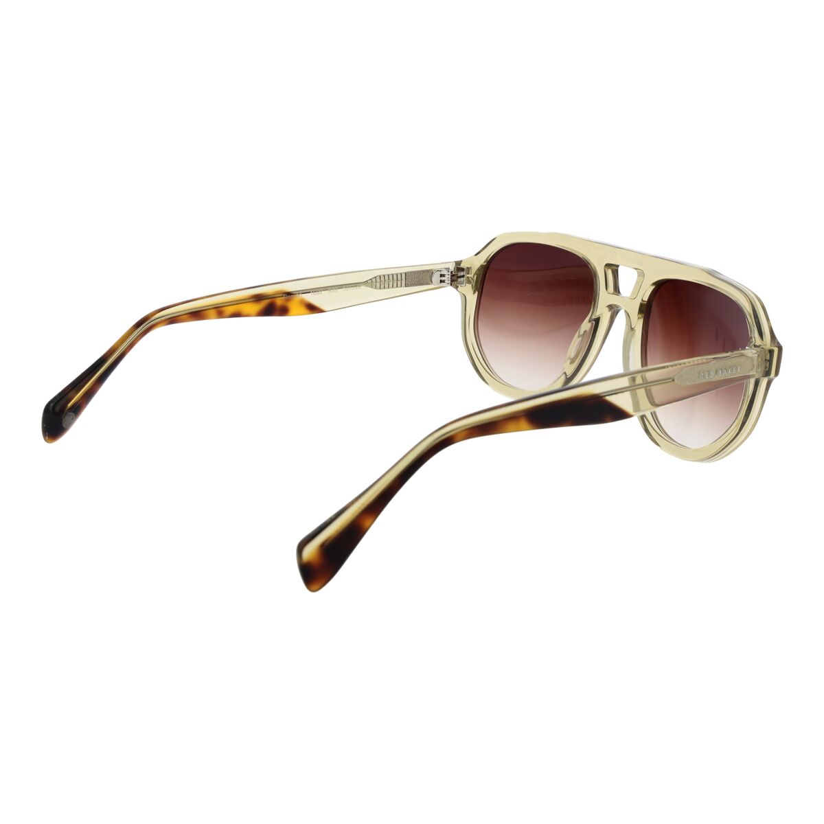Herrsolglasögon Ted Baker TB1692 53939 finns hos Aktivcamping