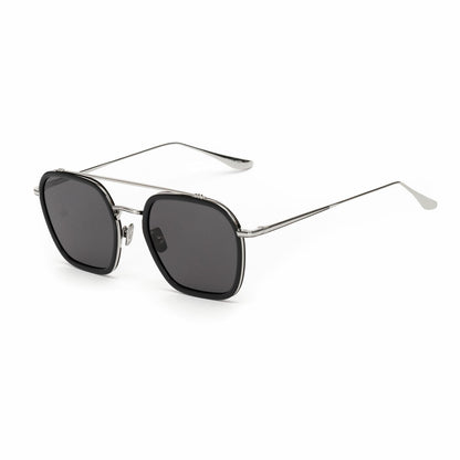 Herrsolglasögon Belstaff MERRICKIIGRIS ø 54 mm finns hos Aktivcamping