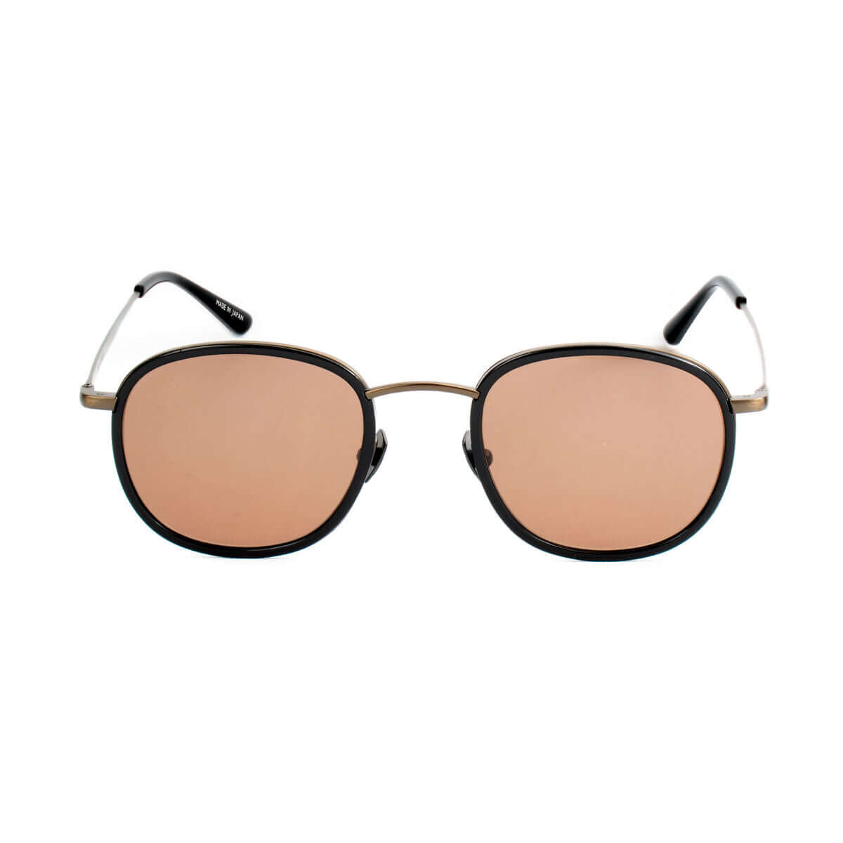 Herrsolglasögon Belstaff ORWELL-S071 Ø 50 mm finns hos Aktivcamping