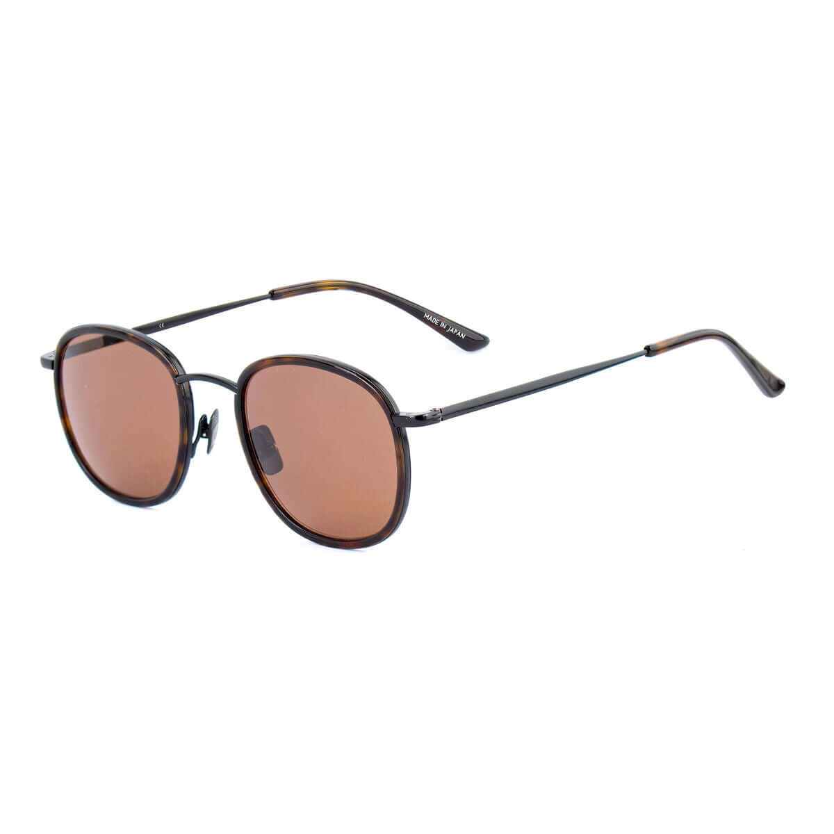 Herrsolglasögon Belstaff ORWELL-S072 Ø 50 mm finns hos Aktivcamping