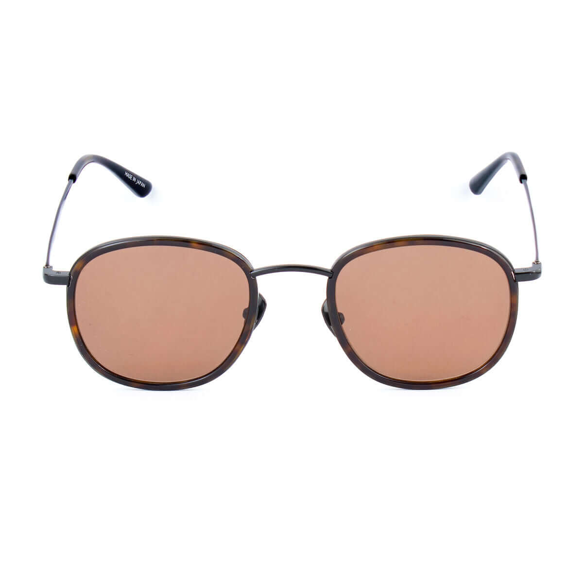 Herrsolglasögon Belstaff ORWELL-S072 Ø 50 mm finns hos Aktivcamping
