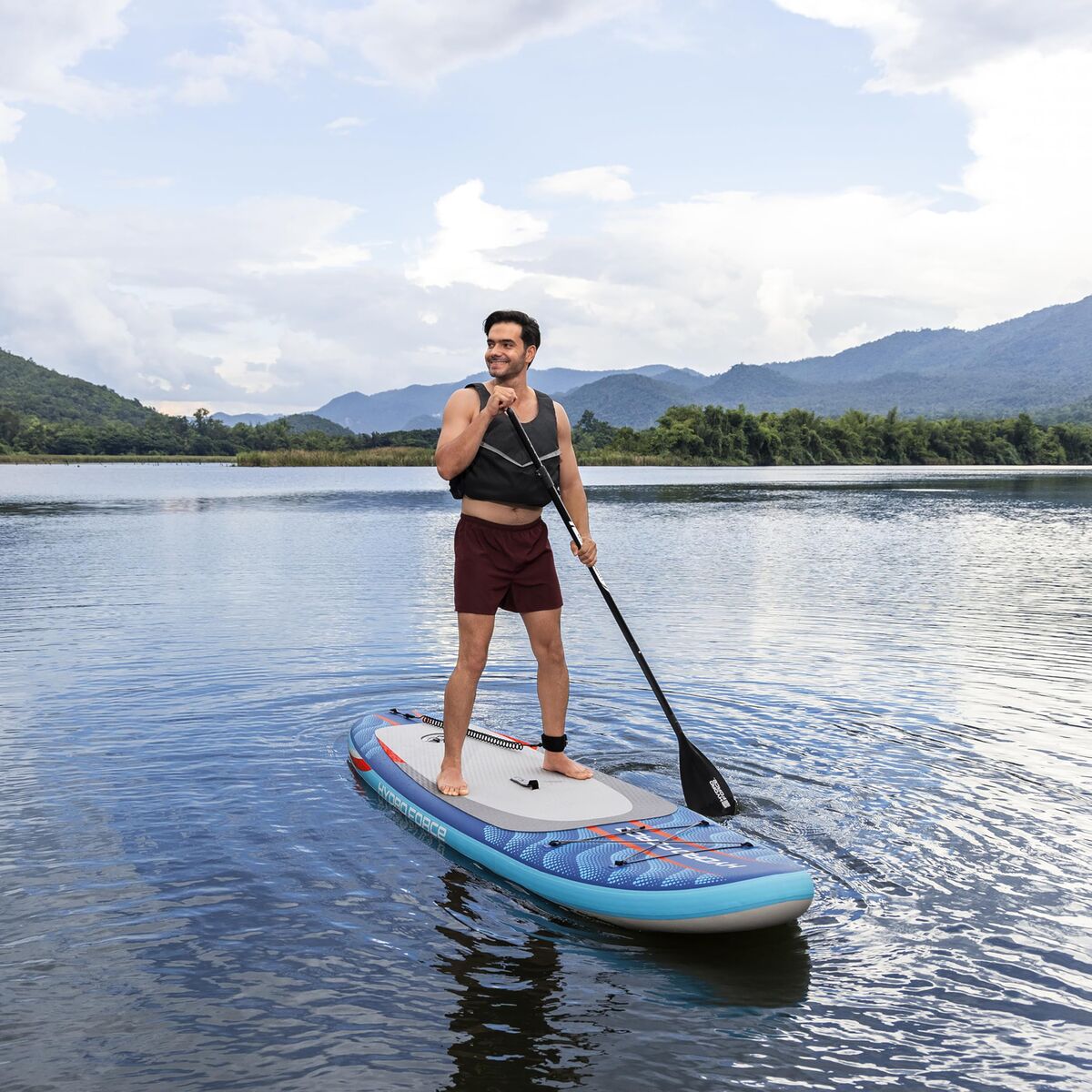 Uppblåsbar Paddleboard SUP Bestway finns hos Aktivcamping