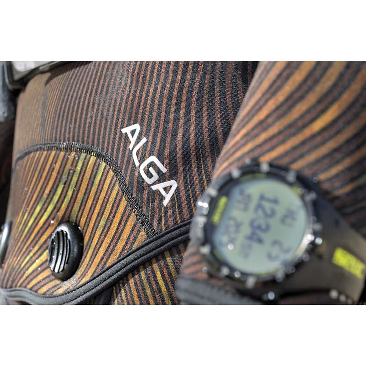 V2H3B5D9C5CF399CC28D623BC0E442A2506R7430166P7