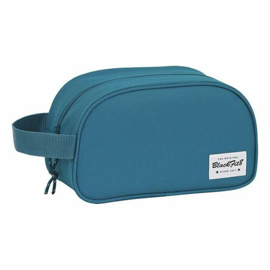 Skolnecessär BlackFit8 M248 Blå 26 x 15 x 12 cm finns hos Aktivcamping