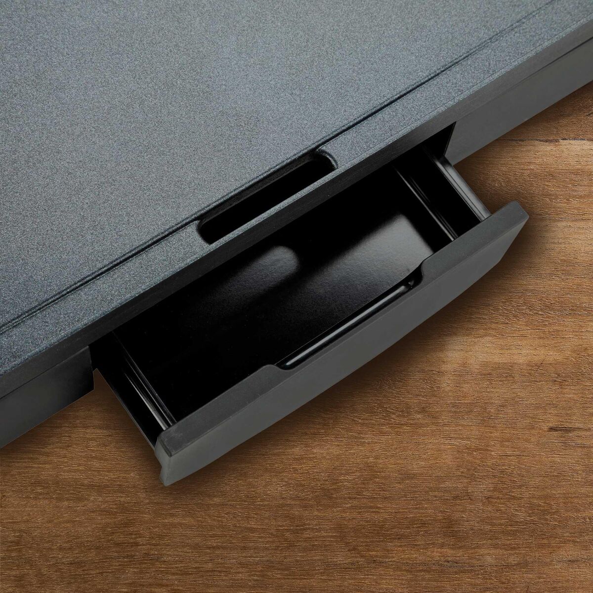 V1HCB3E1A7C12B989455DC76A3DC19DF06ERP3