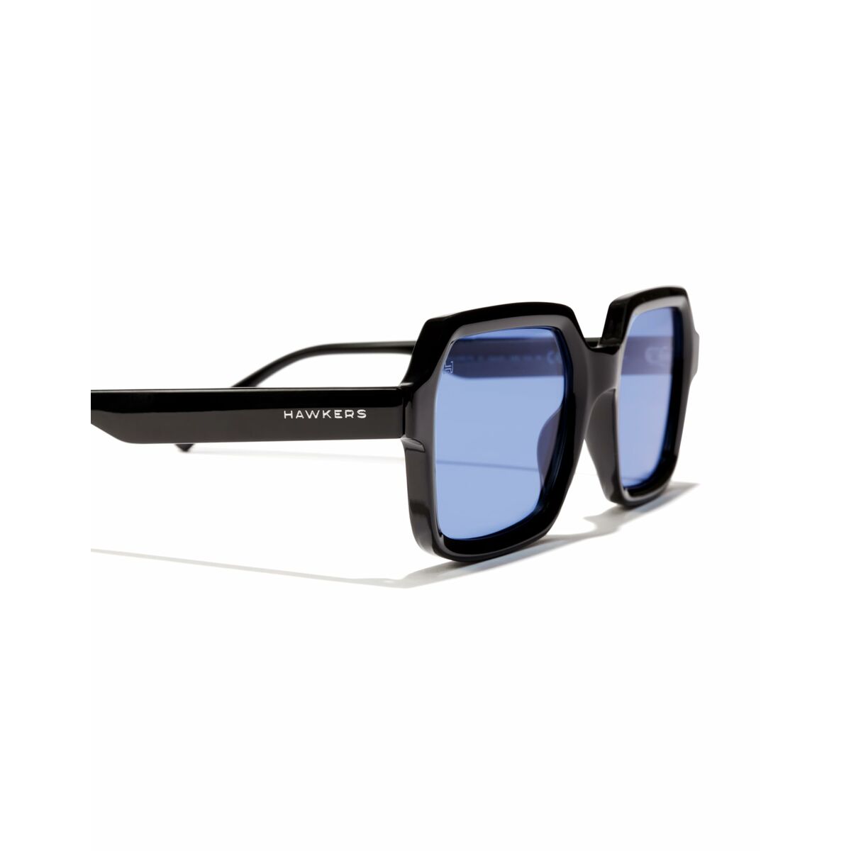 Unisexsolglasögon Hawkers MINIMAL MAX Svart ø 54 mm finns hos Aktivcamping
