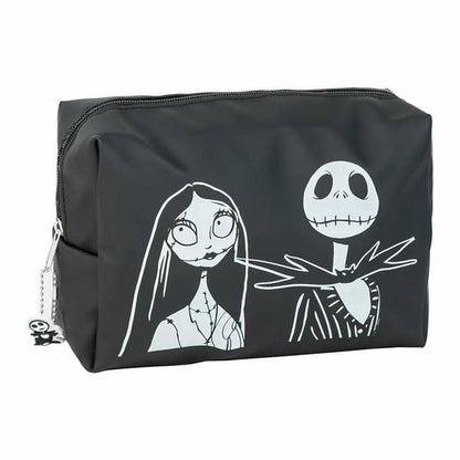 Resenecessär The Nightmare Before Christmas finns hos Aktivcamping