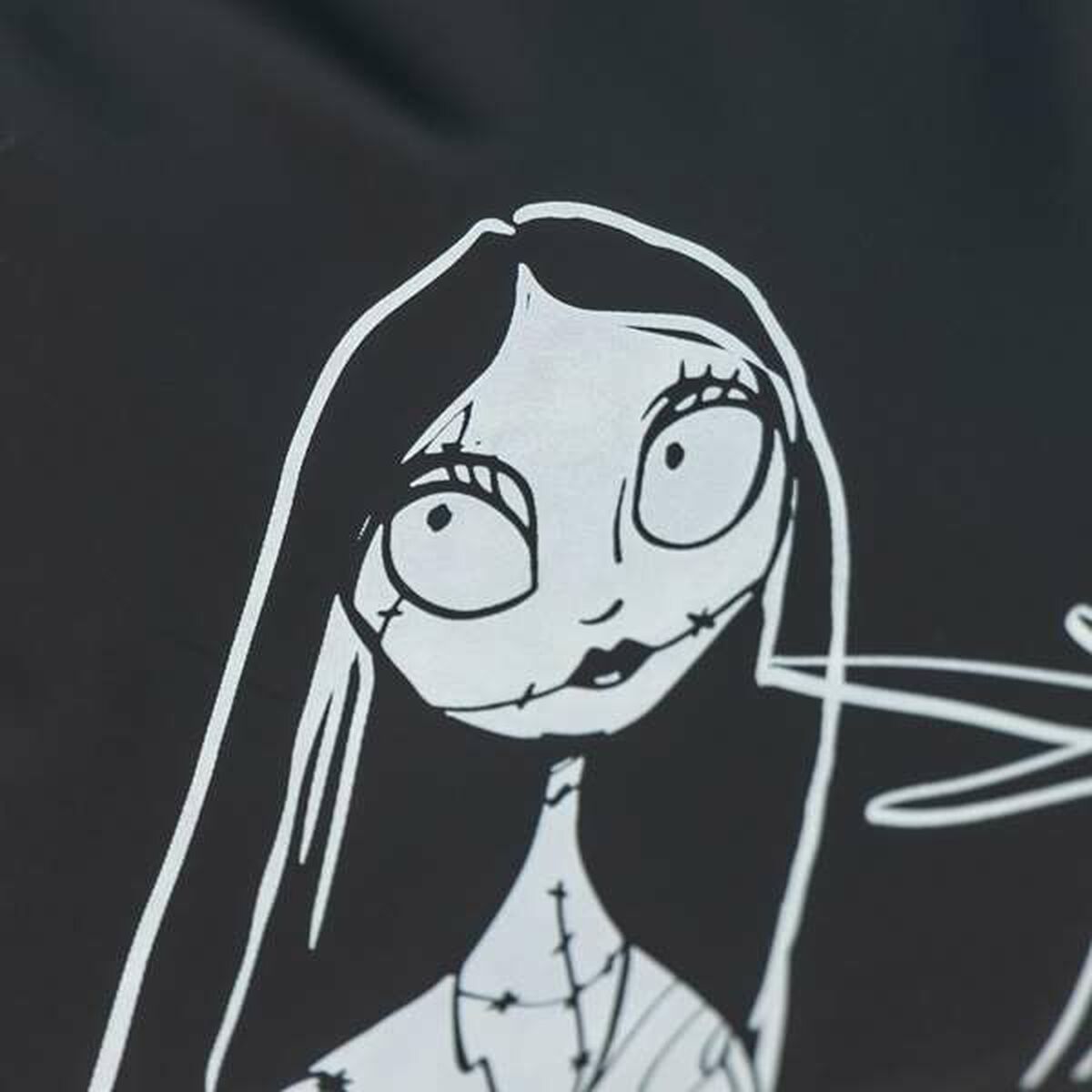 Resenecessär The Nightmare Before Christmas finns hos Aktivcamping