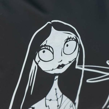 Resenecessär The Nightmare Before Christmas finns hos Aktivcamping