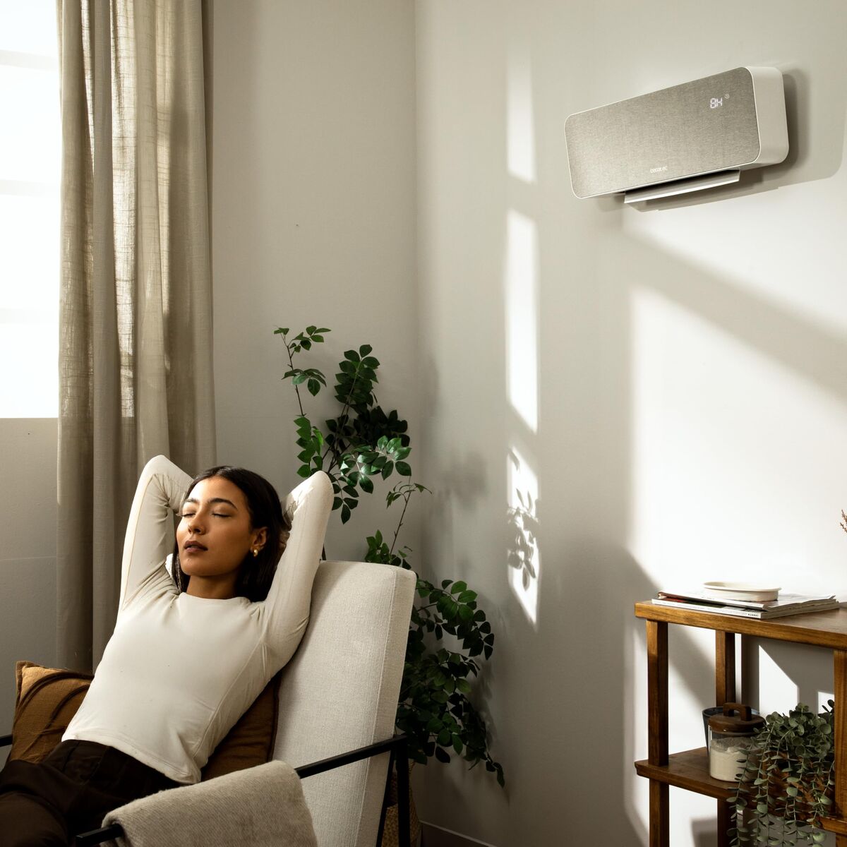 Keramisk delad värmefläkt för vägg Cecotec ReadyWarm 3000 - finns hos Aktivcamping