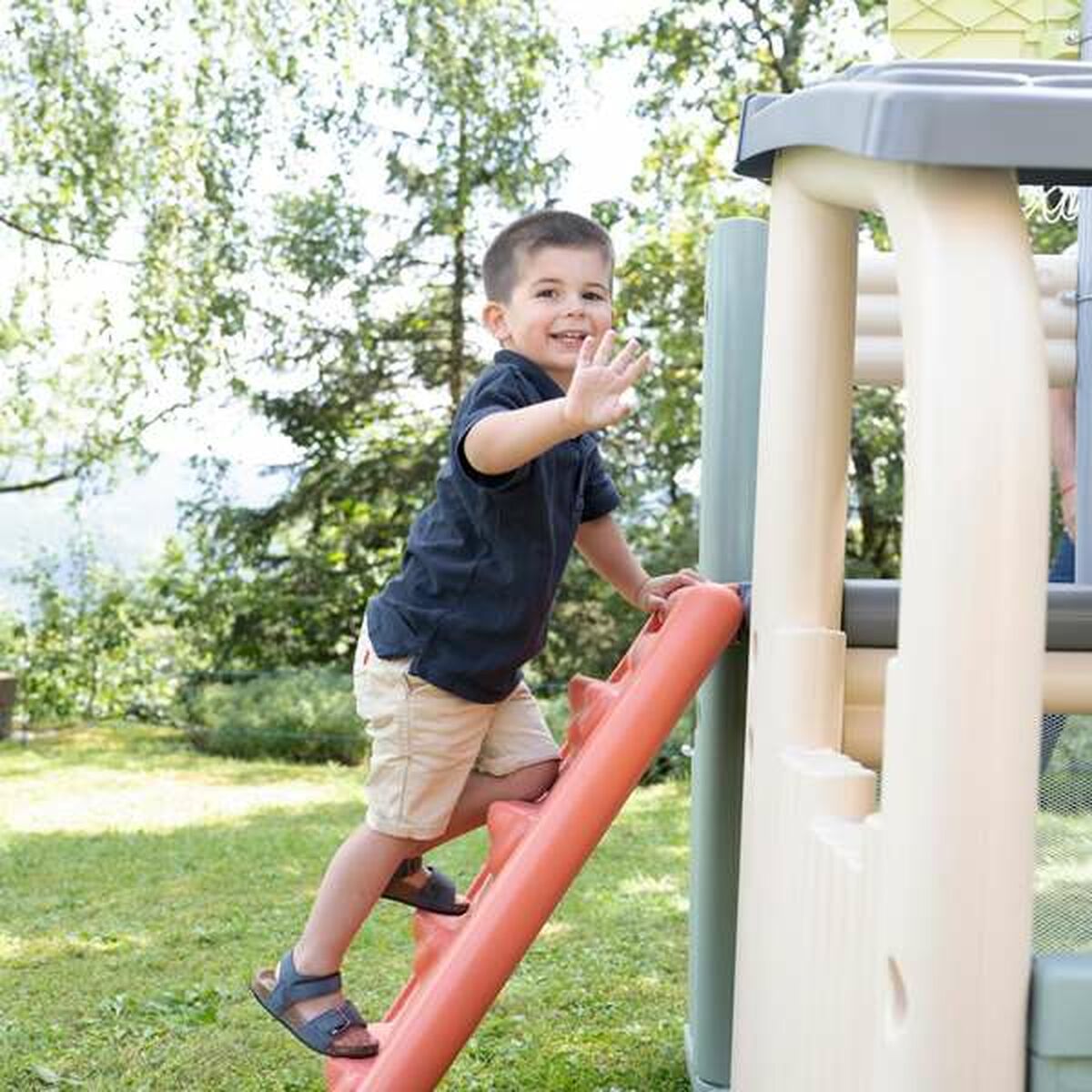 Aktivitetscentrum Smoby S.Life Fun Center finns hos Aktivcamping