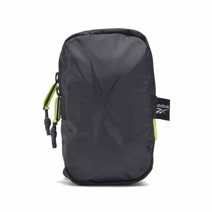 Axelväska Reebok Tech Style City finns hos Aktivcamping
