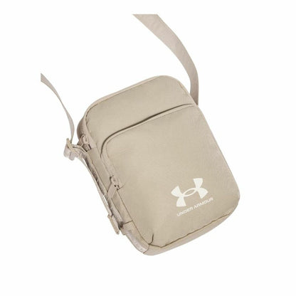 Axelväska Under Armour Essential Lite finns hos Aktivcamping