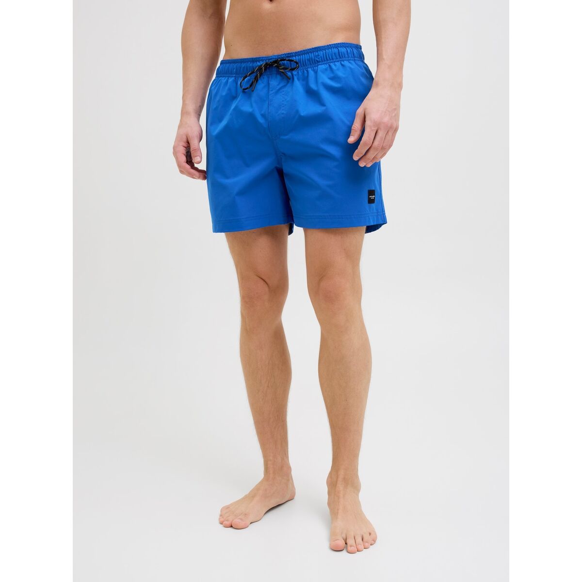 Badbyxor Herr Jack & Jones JPSTBORA BORA JJSWIM SOLID AKM Blå finns hos Aktivcamping