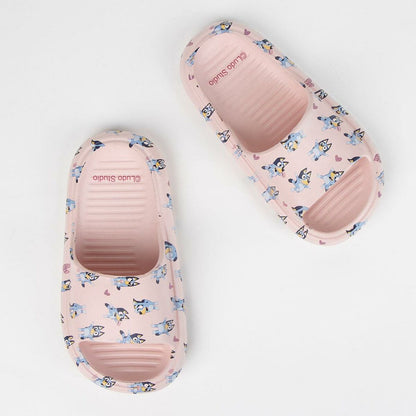 Badtofflor Bluey Rosa finns hos Aktivcamping