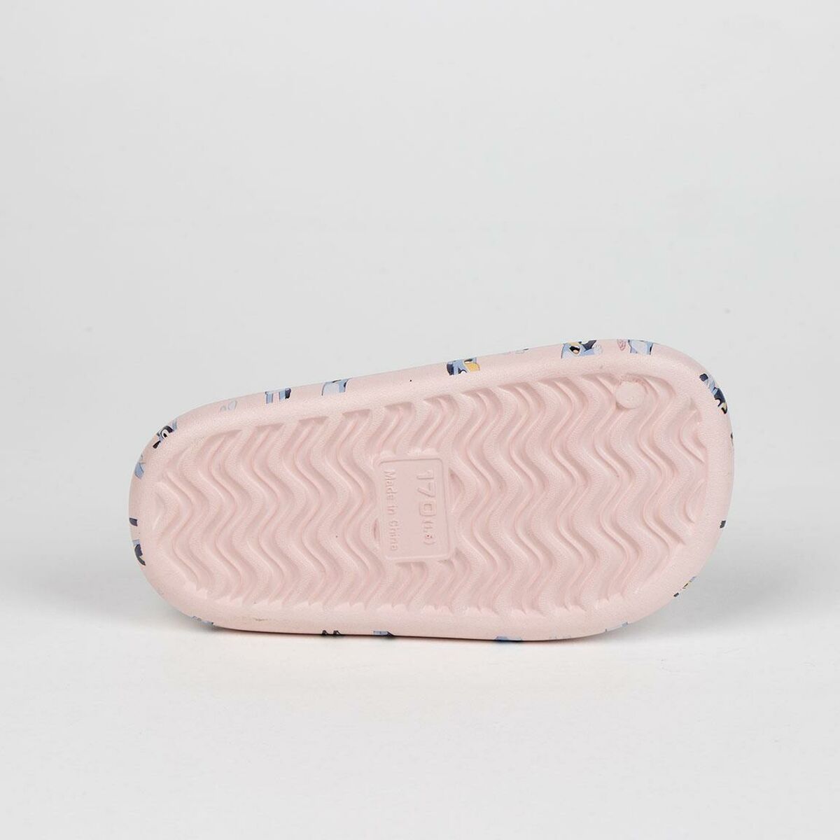 Badtofflor Bluey Rosa finns hos Aktivcamping