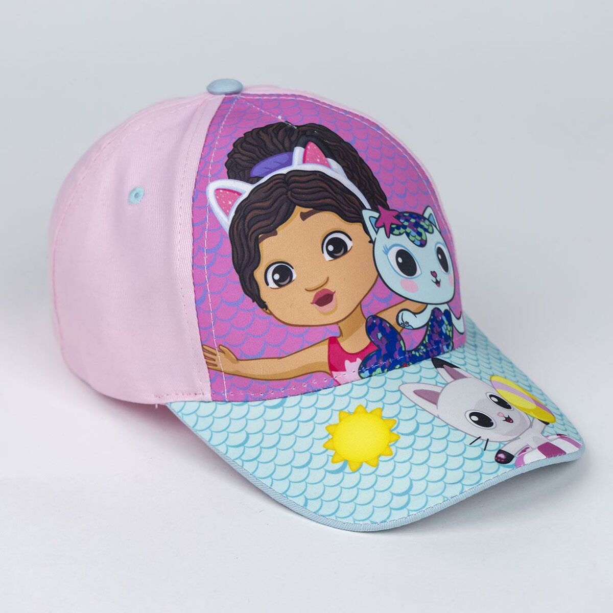 Barnkeps Gabby's Dollhouse finns hos Aktivcamping