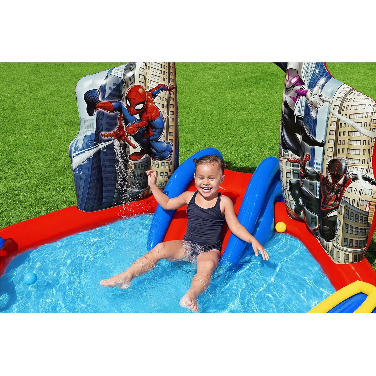 Barnpool Bestway Spiderman 211 x 206 x 127 cm Lekplats finns hos Aktivcamping