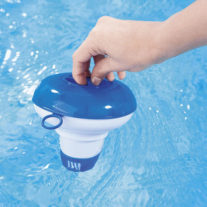 Bestway Klor Dispenser Liten Retractable Pool och Trädgård 58210 finns hos Aktivcamping