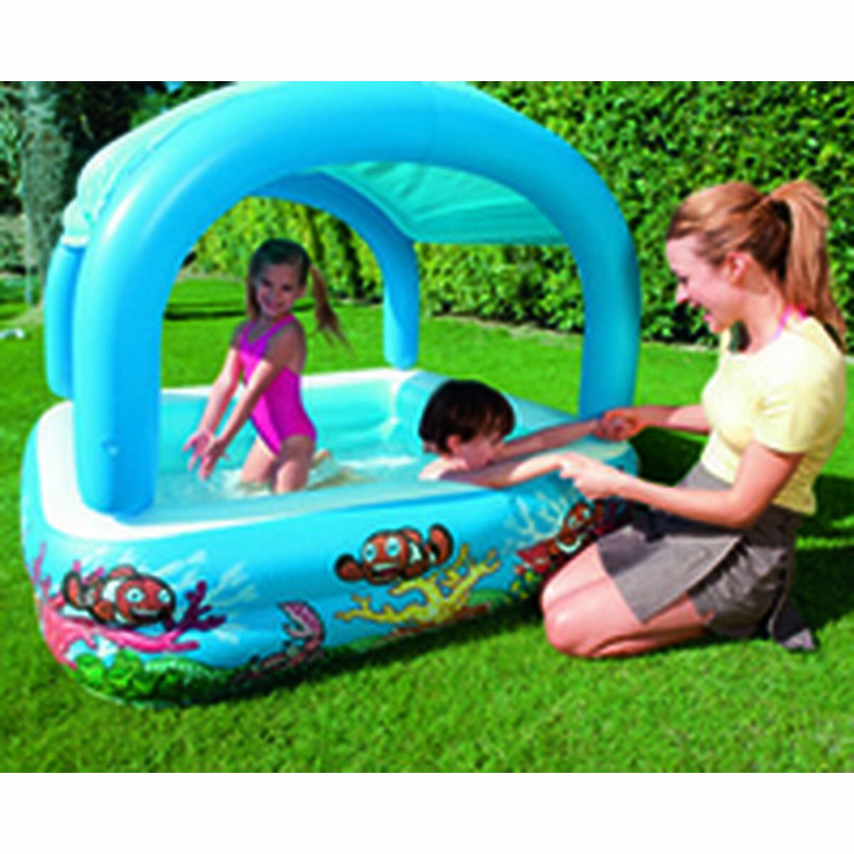 Bestway Uppblåsbar Barnpool Avtagbart Tak 140x140x114 cm +2 År Trädgård 52192 finns hos Aktivcamping