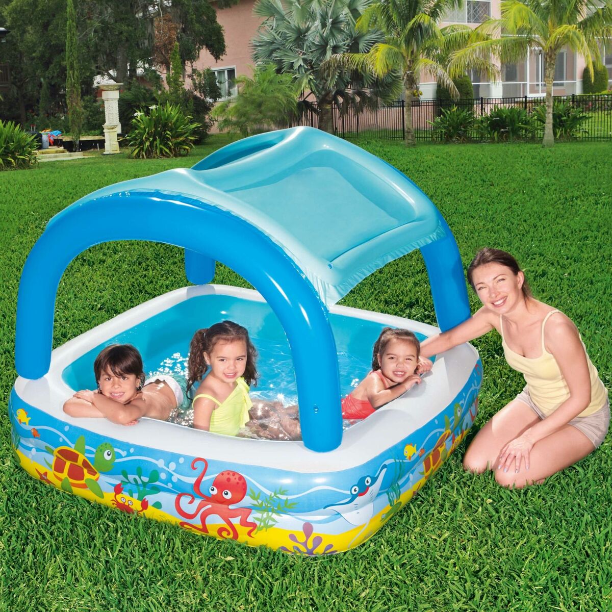 Bestway Uppblåsbar Barnpool Avtagbart Tak 140x140x114 cm +2 År Trädgård 52192 finns hos Aktivcamping
