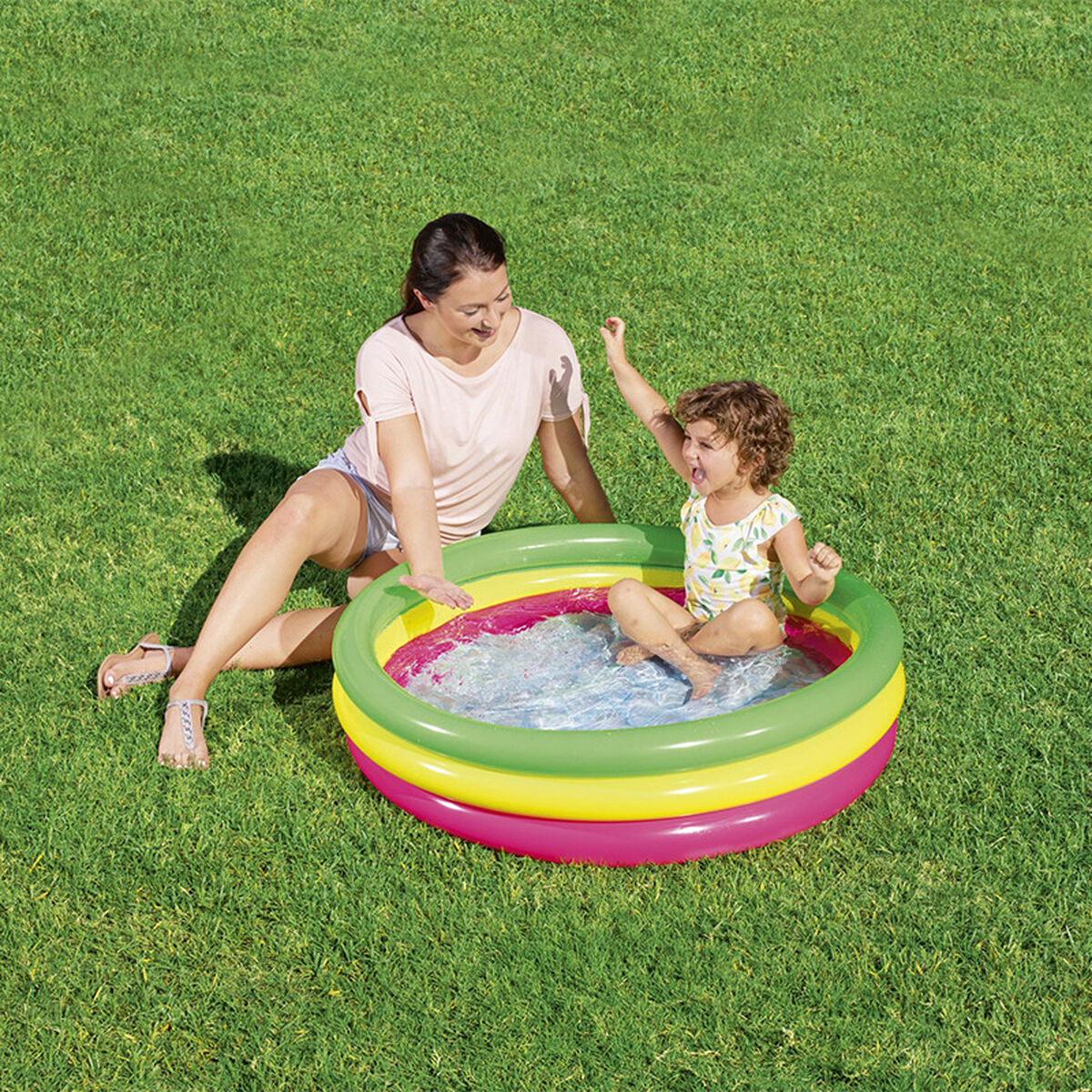 Bestway Uppblåsbar Barnpool med 3 Ringar Mjukbottnad 102x25 cm +2 År Trädgård 51104 finns hos Aktivcamping
